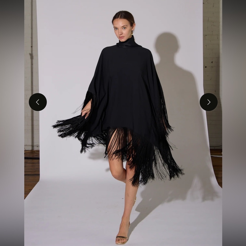 NWOT - Piccolo Mrs Ross Kaftan in Black by Taller Marmo - One Size GORG!! - Picture 9 of 9